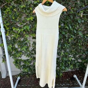 Malo Cream Sleeveless Sweater Dress